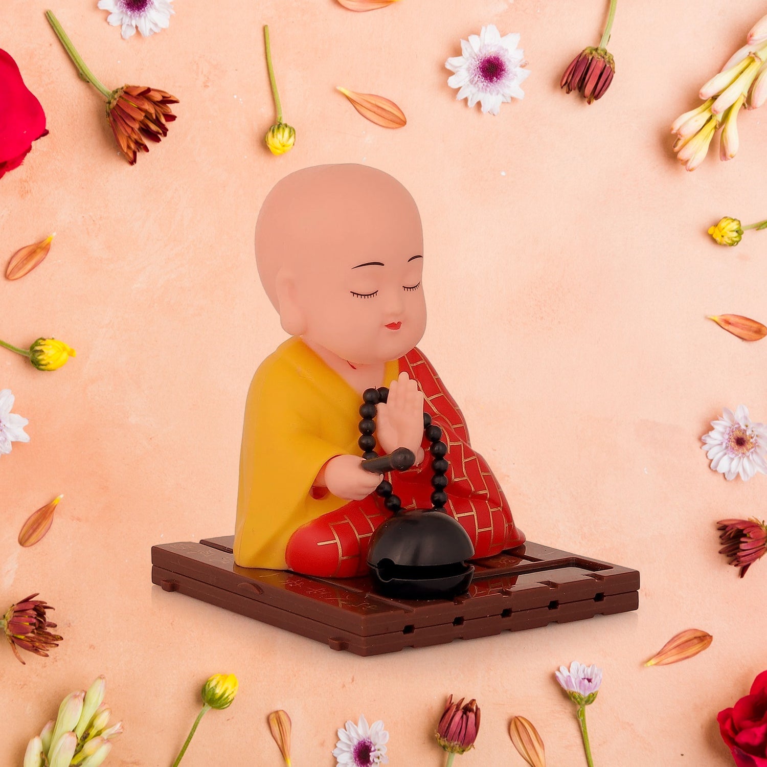 Solar Powered Sitting Buddha Statue, Moving Head and Hand (1 Pc / Big) Solar Powered Sitting Buddha Statue, Moving Head and Hand (1 Pc / Big)
